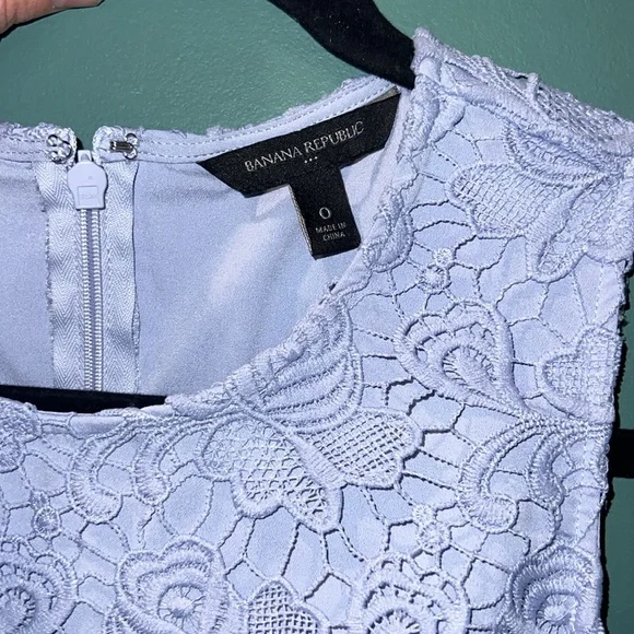 Women’s Banana Republic dress, size 0 - Picture 4 of 4